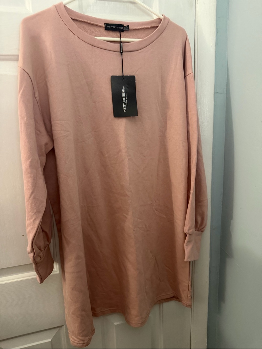 PrettyLittleThing Nude Oversized Sweatshirt Dress NWT US 4